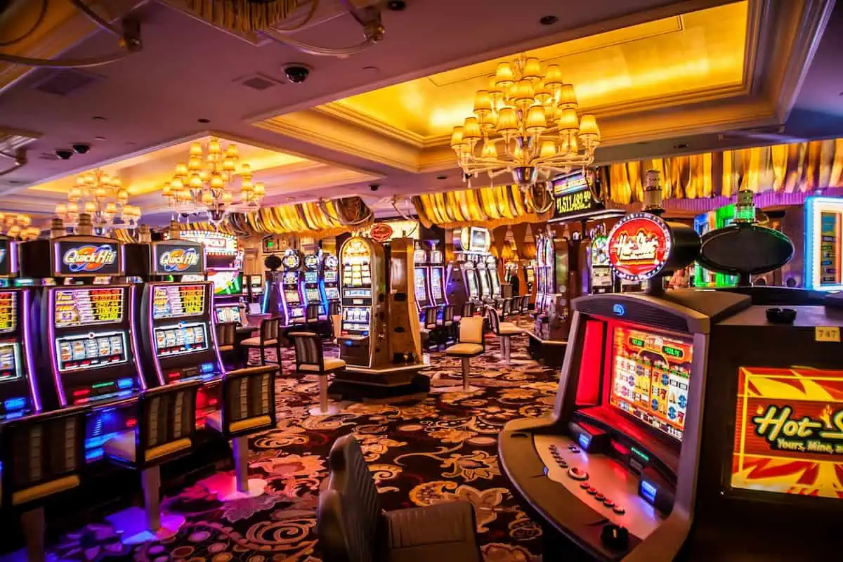 Why Are Online Slots the Most Popular Casino Game?